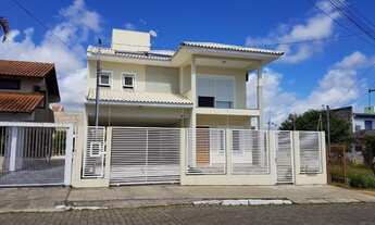 Imagem: Sobrado para venda possui 221 metros quadrados