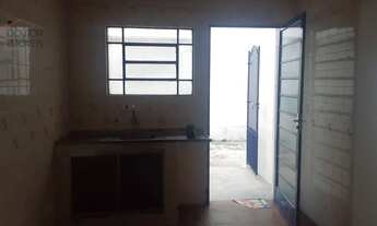 Imagem 4: Casa térrea para locação com dois dormitórios e vaga de garagem!