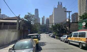 Imagem 2: Casa comercial prédio novo com 04 salas + Loja + 05 wcs ar condicionado próximo av. sumaré