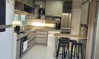 Imagem 4: Casa com moveis projetados 3 suites escritorio e dependencia em condominio no Eusébio