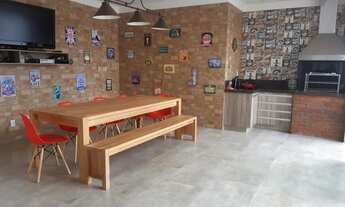 Imagem 2: Casa de condomínio para aluguel possui 333 metros quadrados com 4 quartos