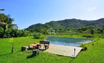 Imagem 3: Terreno com casa à venda com 39.952m² de área total no Rio Vermelho, Florianópolis/SC
