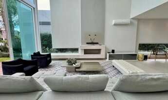 Imagem 5: Casa mobiliada beira lago c/ piscina e 05 suítes á venda no Condomínio Malibu Xangri-Lá! R