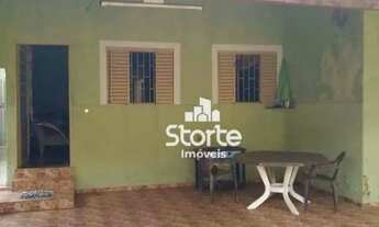 Imagem 2: Terreno à venda com 4 casas antigas construídas com 500 m² por R$ 600.000 - Brasil - Uberl