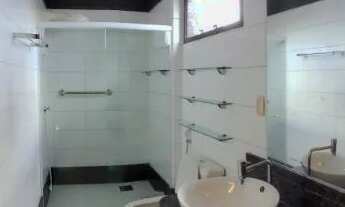 Imagem 6: Apartamento medindo 195 m², sendo 1 por andar 3 suítes