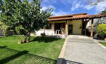 Imagem: Casa com 3 quartos no bairro Ingleses do