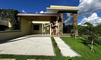 Imagem: Casa térrea à venda com 3 suítes, Condomínio