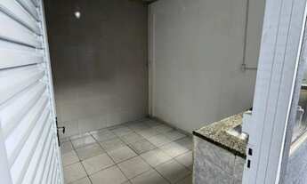 Imagem 2: Casa de fundos com garagem - 03 cômodos - QNG 43 - R$750