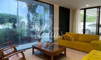 Imagem 5: Sobrado de 640 m², 4 suítes, acesso a mata, piscina e armários no Portal do Sol Mendanha