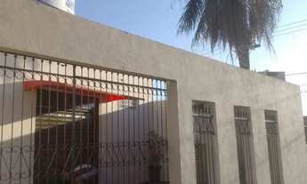 Imagem: Casa com 2 dormitórios à venda, 200 m²