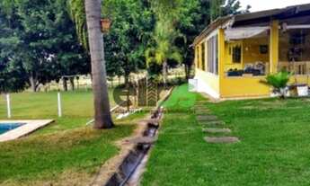 Imagem 7: Chácara com 02 dormitórios, piscina, churrasqueira, poço artesiano e muito verde, 3.000m²