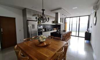 Imagem 7: Vendo Linda Casa Nova no Condomínio Verana Parque Alvorada na Cidade de Marília, SP