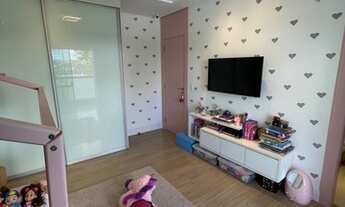 Imagem 5: CASA TRIPLEX COM CINCO SUÍTES, NO CONDOMÍNIO BLUE HOUSE BARRA DA TIJUCA-RJ