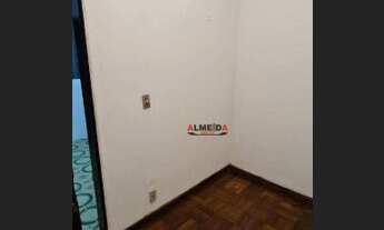 Imagem 2: Ed. Visconde do Arari ao lado da praça Batista Campos