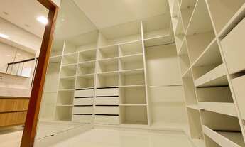 Imagem 4: Casa de condomínio térrea para venda possui 183 metros quadrados com 7 quartos