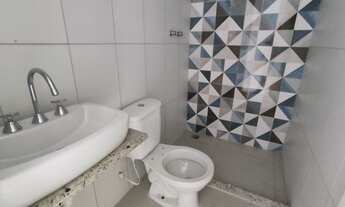 Imagem 6: Casa com 3 quartos, com quintal, condomínio fechado, com área de lazer e segurança