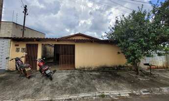 Imagem: CASA 2/4 - SETOR GARAVELO RES. PARK