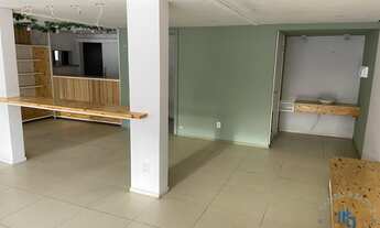 Imagem 3: Casa Comercial para Locação em Salvador, Pituba, 3 dormitórios, 2 banheiros, 4 vagas