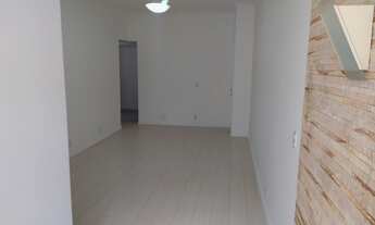 Imagem 5: Tijuca - Rua Andrade Neves, amplo sala e quarto com vaga