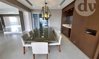 Imagem 6: Apartamento de 231 metros com 3 suítes decoração elegante em condomínio de luxo