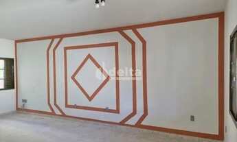 Imagem 2: Casa à venda, 3 quartos, 1 suíte, 2 vagas, Santa Mônica - Uberlândia/MG