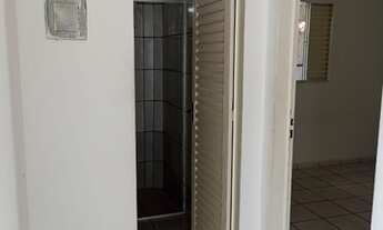 Imagem 6: Casa para aluguel possui 60 metros quadrados com 2 quartos