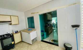 Imagem 3: Casa para venda possui 250 metros quadrados com 3 quartos em Itapuã - Salvador - Bahia