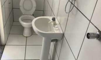 Imagem 2: Aluguel quartos c/ banheiro na Av João Durval R$350,00 Água e Luz inclusos