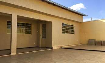 Imagem 2: Casa com 4 dormitórios à venda em Belo Horizonte