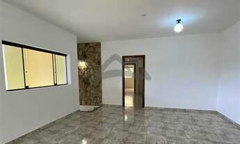 Imagem 4: Casa de condomínio para aluguel tem 420 metros quadrados com 4 quartos