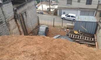 Imagem 2: Vendo casa e lote no Bairro Basiléia