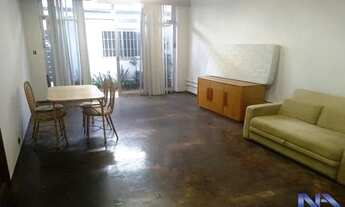 Imagem: METRO, ENTRADA LATERAL, EDICULA