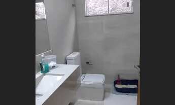 Imagem 4: ARNIQUEIRAS: Casa moderna 2qtos/st,arm solta no lote, 300m2, cond/localiz.top!