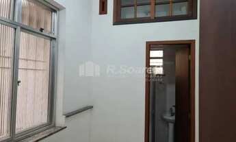 Imagem 6: Casa com 3 quartos em Vila Valqueire. Rua Evaristo de Morais