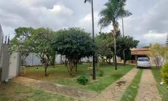 Imagem 6: Casa de condomínio sobrado para venda possui 350 metros quadrados com 5 quartos