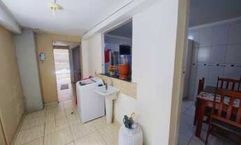 Imagem 5: Casa com duas residências com 05 Dormitórios e 02 vagas de garagem