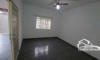 Imagem 4: Casa no bairro Vila Passos em Lorena para Locação e Venda