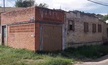 Imagem 2: Vende-se casa no Jardim Carvalho em Porto Alegre