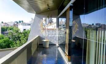 Imagem 4: Casa para aluguel, 4 quartos, 2 suítes, 4 vagas, Tabajaras - Uberlândia/MG