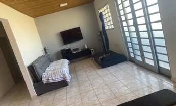 Imagem 5: Casa sobrado em Valparaíso de Goiás na Etapa B, seis quartos sendo seis suítes