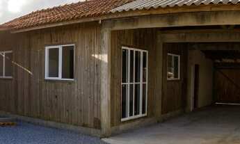 Imagem 5: Casa em Imbituba, localizada no bairro Alto Arroio