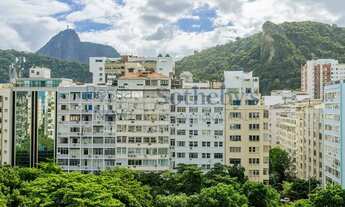 Imagem: Cobertura duplex com vista indevassada das