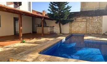 Imagem 2: Sobrado para venda tem 236 metros quadrados com 2 quartos em Jardim Recreio - Ribeirão Pre