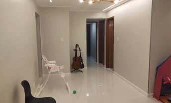 Imagem 3: Praias do México - Av. Rio de Janeiro - Sombra