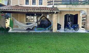 Imagem 4: Sobrado em Condomínio para Venda em Ubatuba, Praia da Lagoinha, 7 dormitórios, 3 suítes, 5