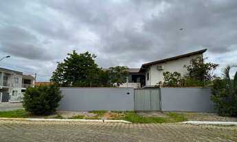 Imagem: Casa com 2 kitnets no Bairro Espinheiros