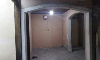 Imagem 4: Casa 2 pavimentos, frente de rua, Sulacap