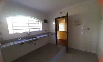 Imagem 2: Sobrado para aluguel com 180 metros quadrados com 4 quartos em Jardim Bonfiglioli - São Pa