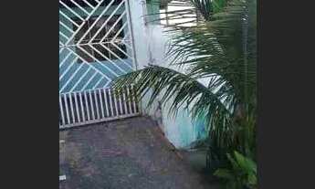 Imagem: Alugo kitnet com garagem pessoa sozinha