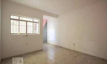 Imagem 6: Casa para Aluguel - Parque Jandaian, 4 Quartos, 220 m2